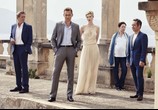 Сериал Ночной администратор / The Night Manager (2016) - cцена 2