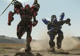 Фильм Бамблби / Bumblebee (2018) - cцена 2