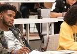 Сериал Повзрослевшие / Grown-ish (2018) - cцена 6