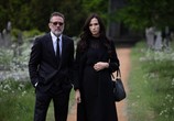 Фильм Убийства по открыткам / The Postcard Killings (2020) - cцена 3