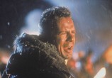 Фильм Крепкий орешек 2 / Die Hard 2 (1990) - cцена 3