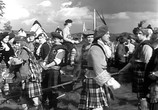 Фильм Призрак едет на Запад / The Ghost Goes West (1935) - cцена 2